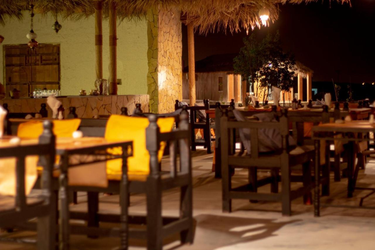 Sama Ras Al Jinz Resort Sur Exterior photo